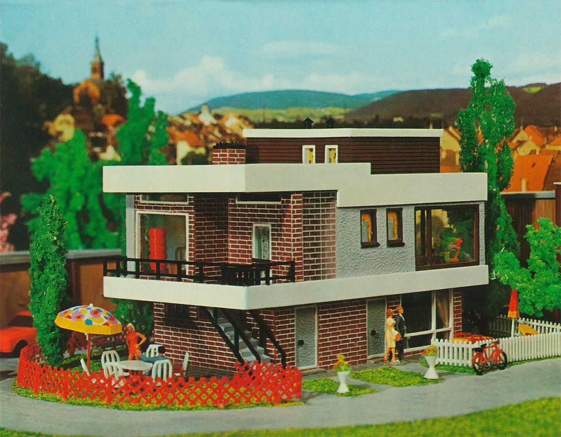 Faller H0 (1:87) 109257 - B-257 Modernes Haus mit Flachdach | Modellbahn | Modelleisenbahn