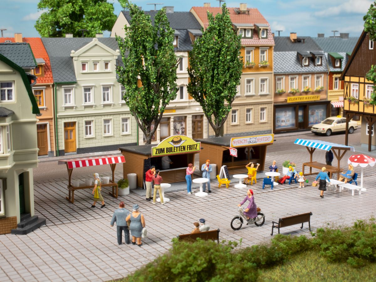 Auhagen H0 (1:87) 11352 - Imbiss- und Marktstände | Modellbahn | Modelleisenbahn