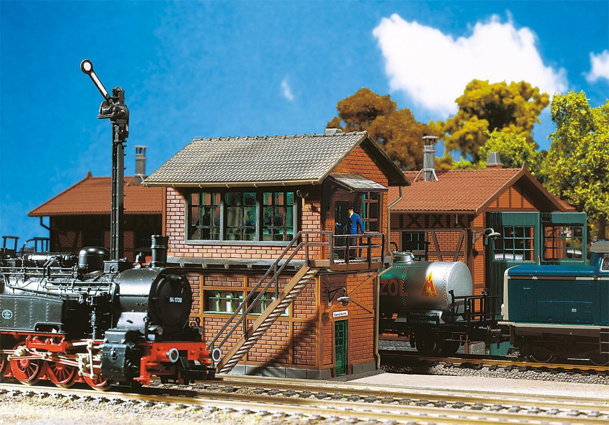 Faller H0 (1:87) 120120 - Stellwerk Mittelstadt | Modellbahn | Modelleisenbahn