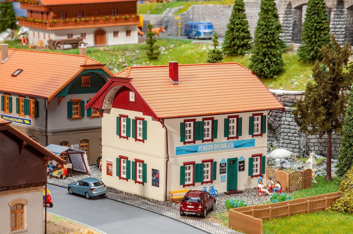 Faller H0 (1:87) 130596 - Pension Rheinblick | Modellbahn | Modelleisenbahn