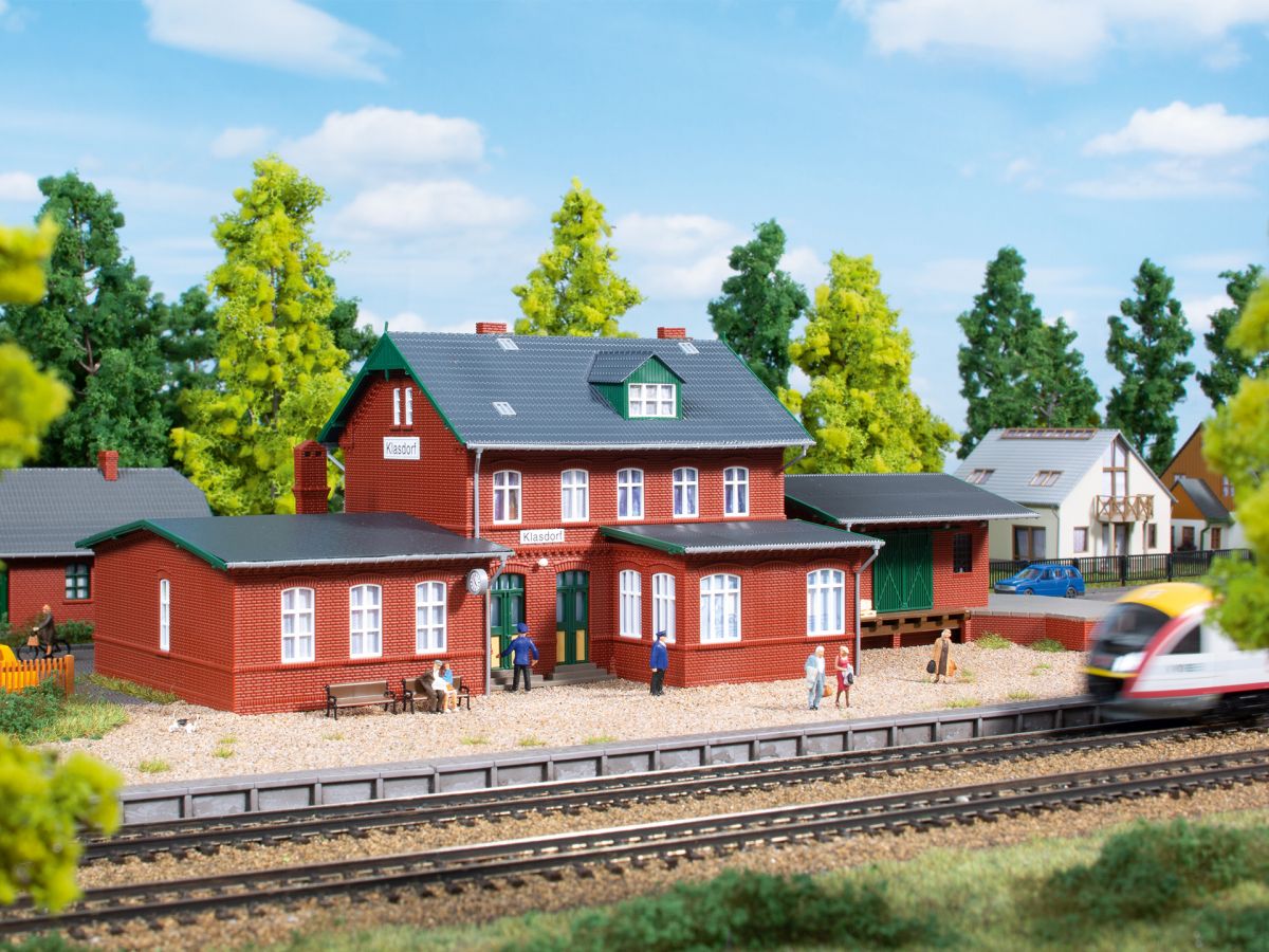 Auhagen TT 13299 - Bahnhof Klasdorf | Modellbahn | Modelleisenbahn
