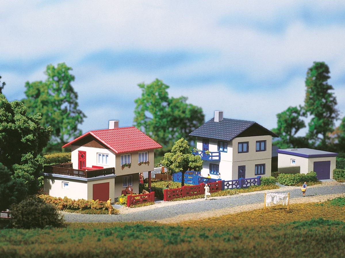 Auhagen N 14462 - Vorstadthäuser | Modellbahn | Modelleisenbahn