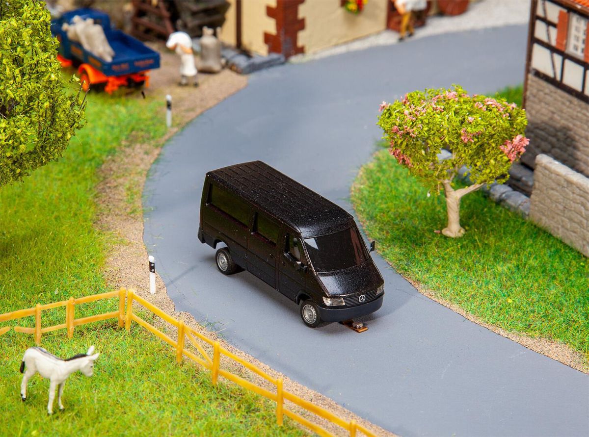 Faller H0 (1:87) 161432 - MB Sprinter Großraumtaxi (HERPA) | Modellbahn | Modelleisenbahn