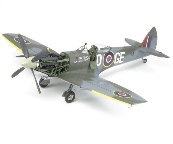 Tamiya 300060321 - 1:32 Supermarine Spitfire Mk.XVIe | Modellbau