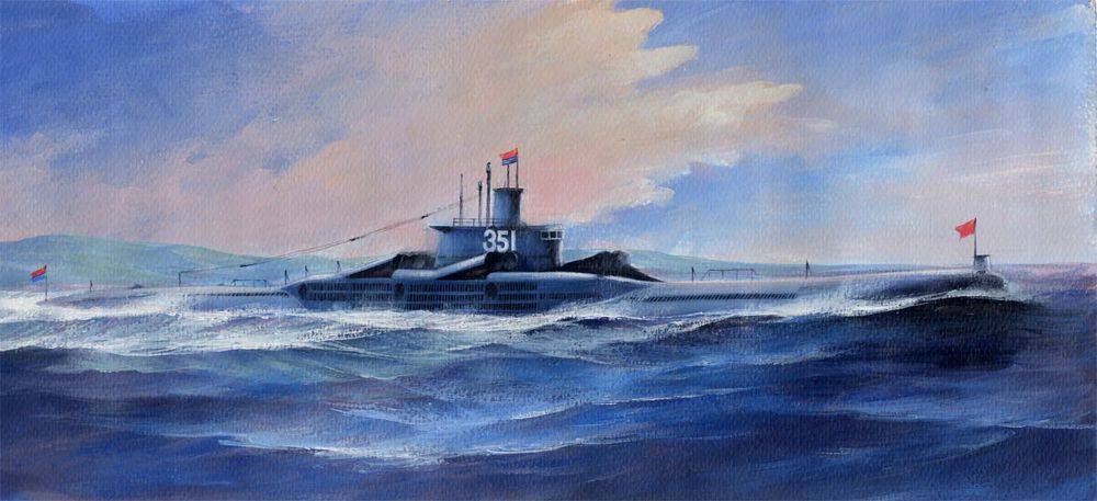 Hobby Boss 83516 - 1:350 PLA Navy Type 033G Wuhan Class Modellbau