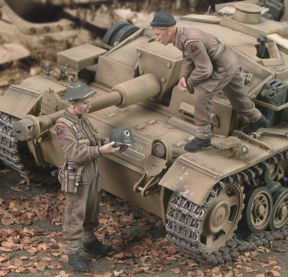 Royal Model RM552 - British Infantry (2 fig.) WWII | Modellbau
