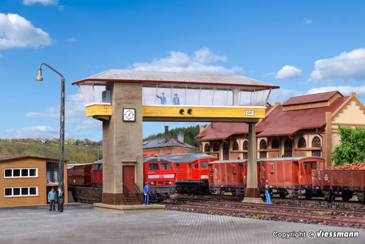 Vollmer H0 (1:87) 45739 - Befehlsstellwerk Ost | Modellbahn | Modelleisenbahn