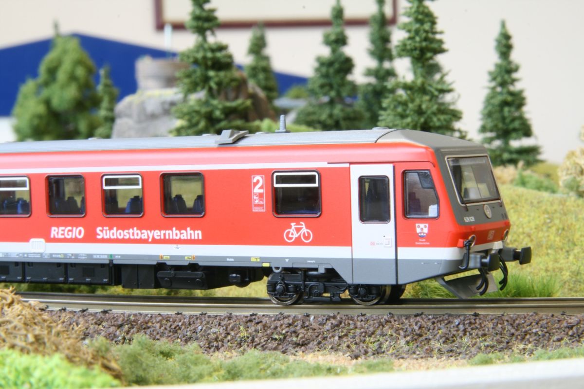 Kres TT 51008312 - Triebzug BR 628.4, DB Epoche VI, 2teilig, Südostbayernbahn, digital mit Sound | Modellbahn | Modelleisenbahn