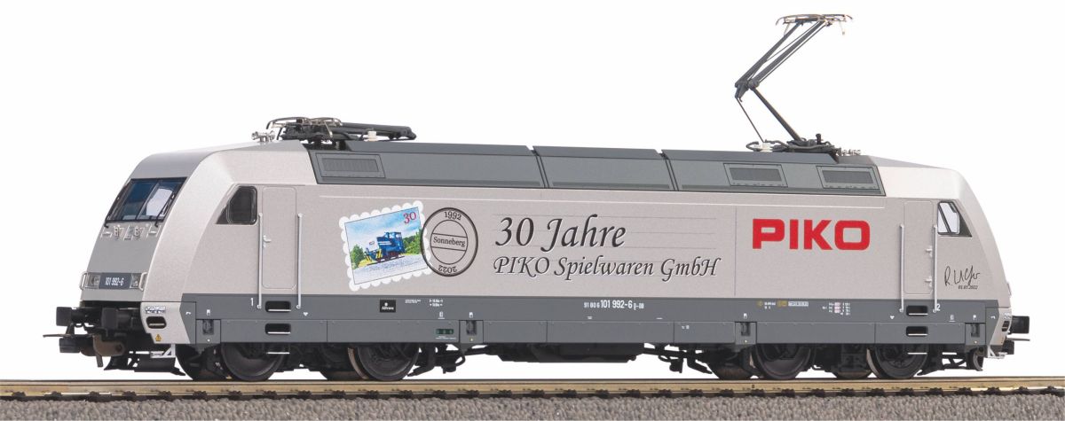 Piko H0 (1:87) 51110 - E-Lok BR 101 - 30 Jahre PIKO Jubiläum VI | Modellbahn | Modelleisenbahn