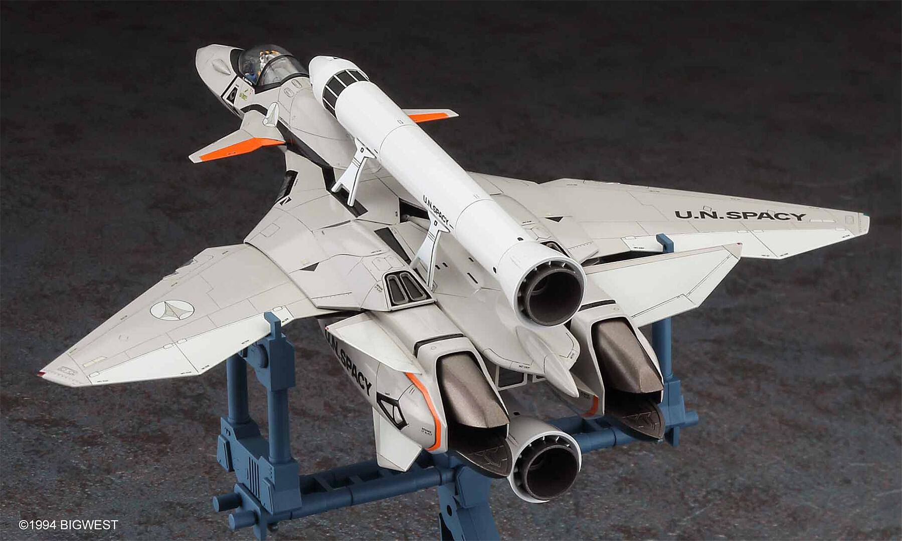 Hasegawa 665891 - 1/72 Vf-11B Thunderbolt W/Rocket Booster Macross Plus | Modellbau