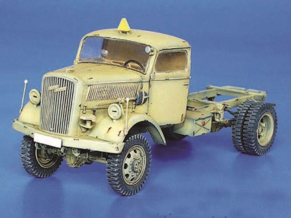 Plus model 156 - Opel Blitz 4x4 Chassis Umbauset für Italeri-Bausatz in 1:35 | Modellbau