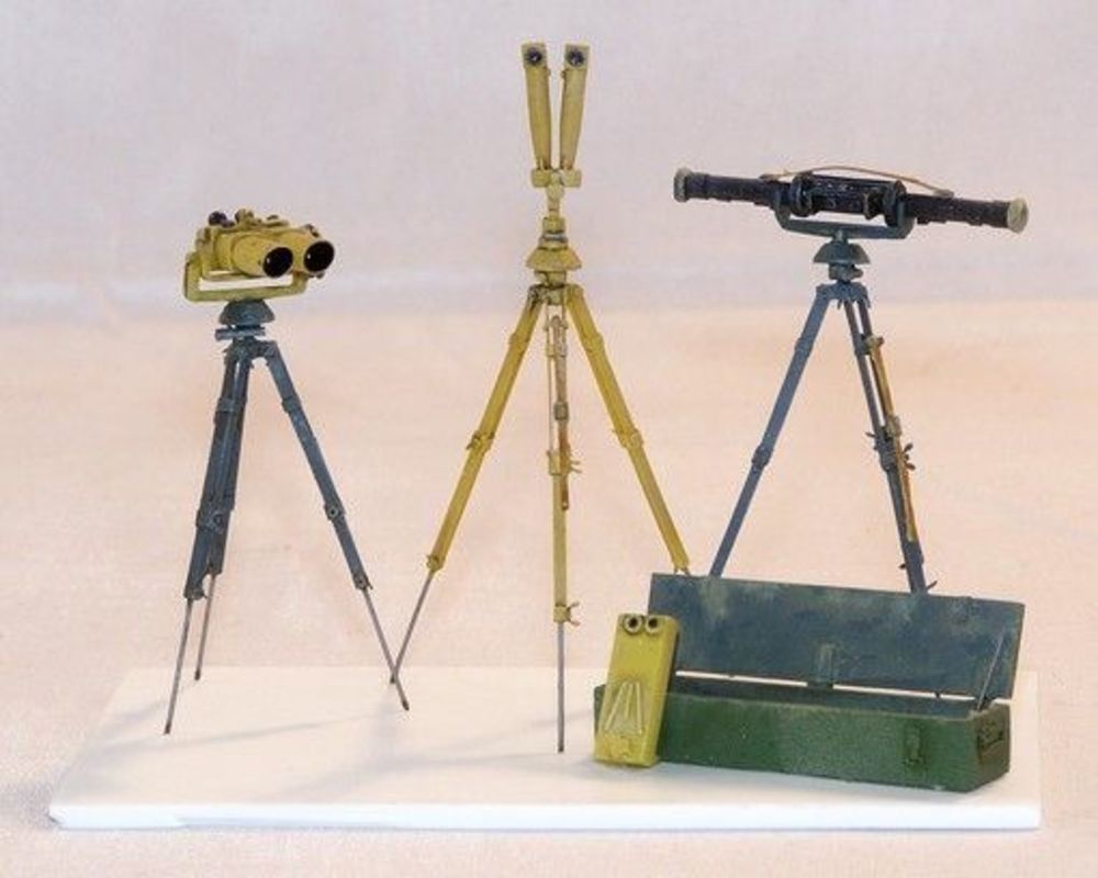 Plus model 388 - German field optical equip in 1:35 | Modellbau