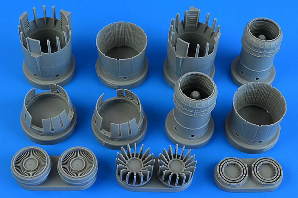 Aires 4898 - SR-71A Blackbird exhaust nozzles - opened for REVELL | Modellbau