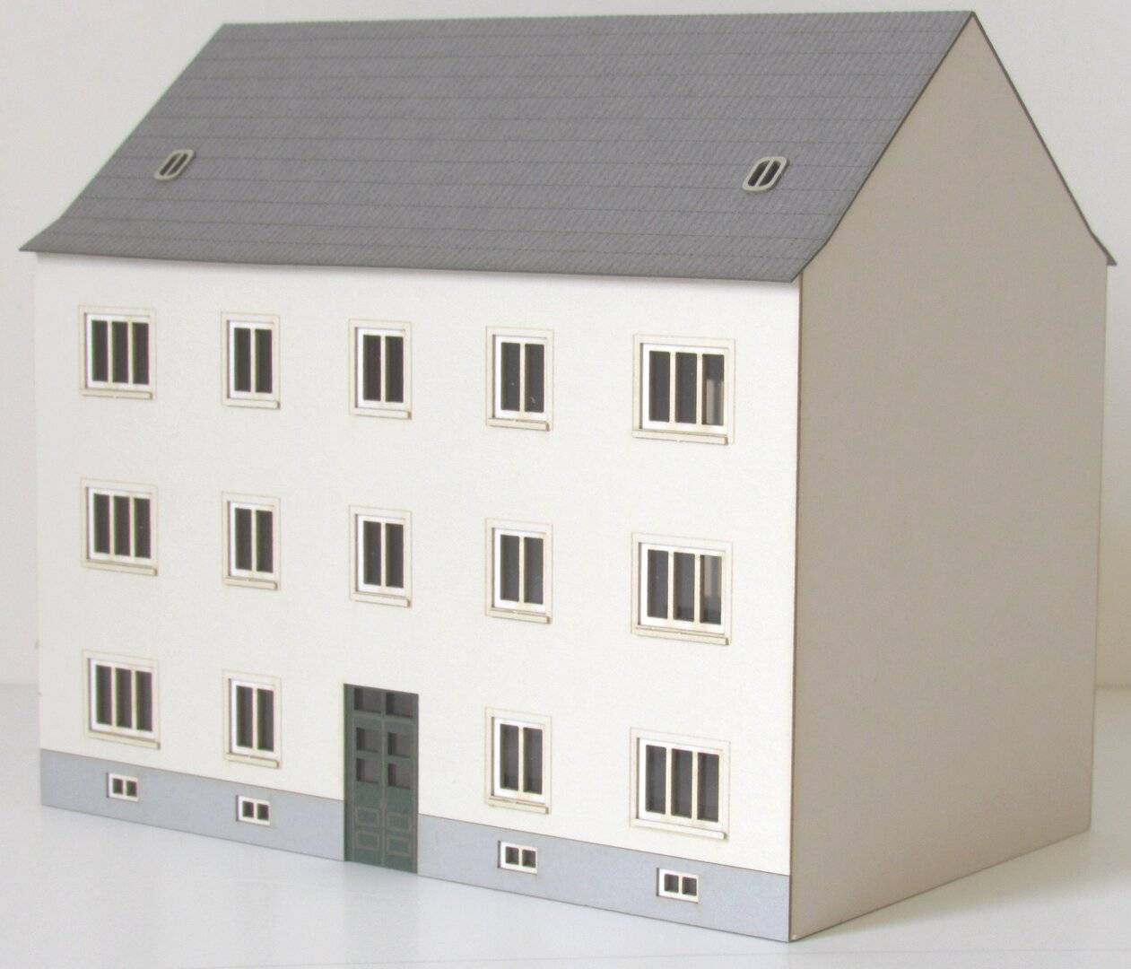 Modellbau Laffont TT T2201 - Mehrfamilienhaus 3-geschossig Modellbahn