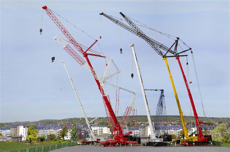 Kibri 13005 - Spur H0 LIEBHERR LTM 1400 mit Wippspitze