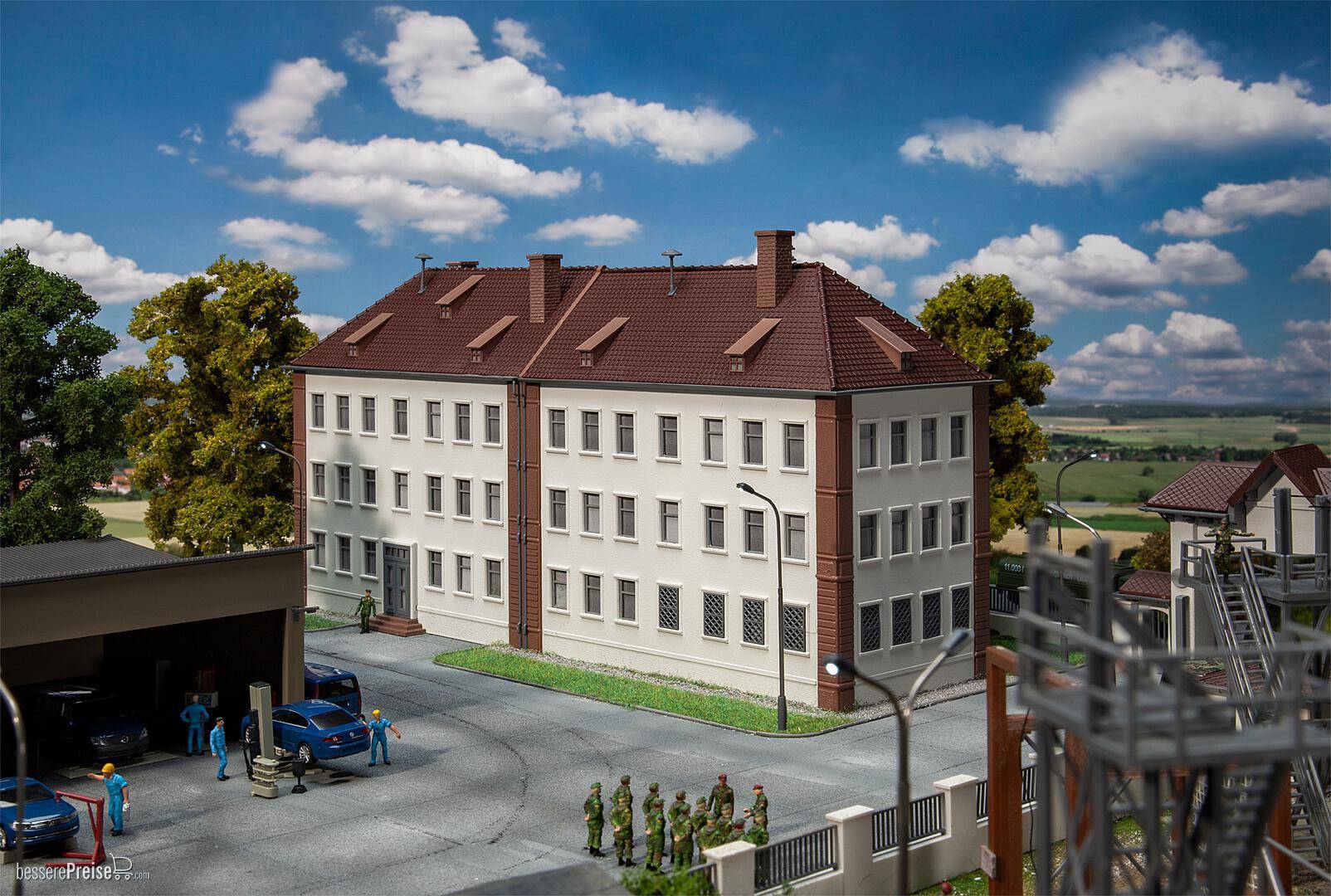 Faller H0 (1:87) 144101 - Mannschaftsgebäude | Modellbahn | Modelleisenbahn