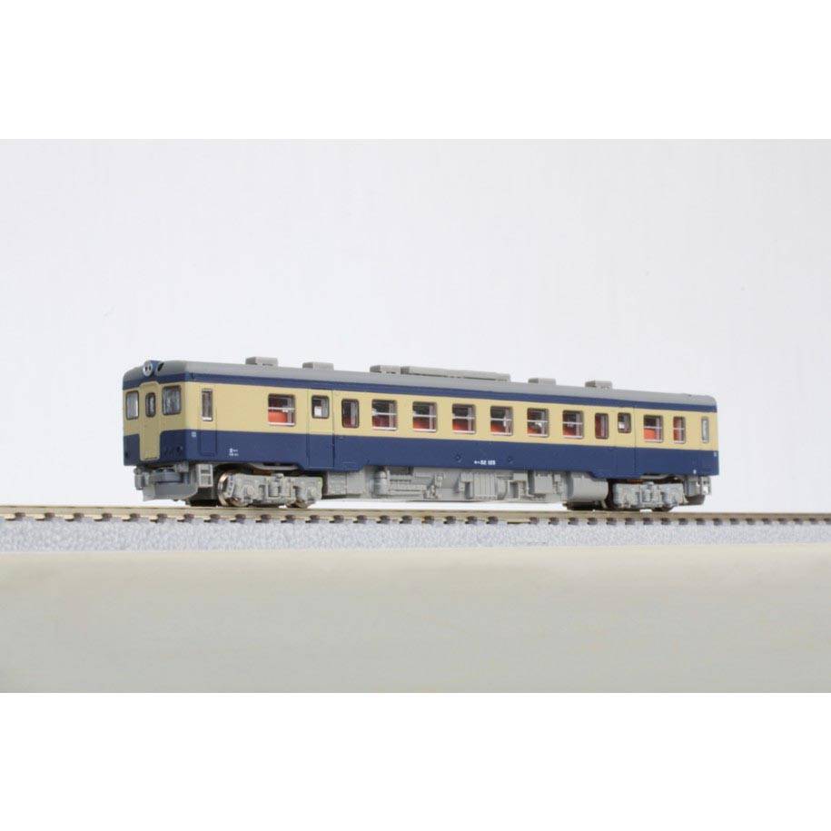 KIHA 52-100, Elektro Triebzug Inhalt: 1x KIHA 52-100 Elektro-Triebzug Earlier Version Standard Color