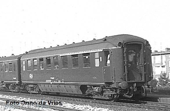 NS AB 50 84 38-37 076-1 Plan K Berlinerblau, mit NS Logo, Ohne Klassenlogo