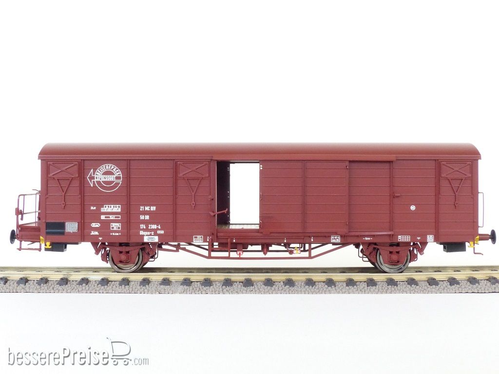 DR Expresswagen Gbqss-z[1742] 21 MC RIV 50 DR 174 2388-4, 7 Sicken, Tür mit Verstärkung, Epoche Ivc (Zu öffnenden Türen)
