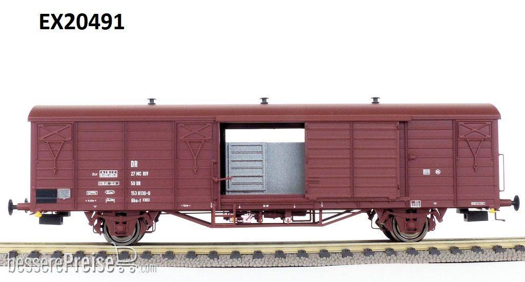 DR 2er-Set Gbs-t [1530] Küchenwagen mit Küche, 7 Sicken und DR Hbs [2301] Mannschaftswagen mit Ofen, 11 Sicken, Epoche Ivc (Zu öffnenden Türen)
