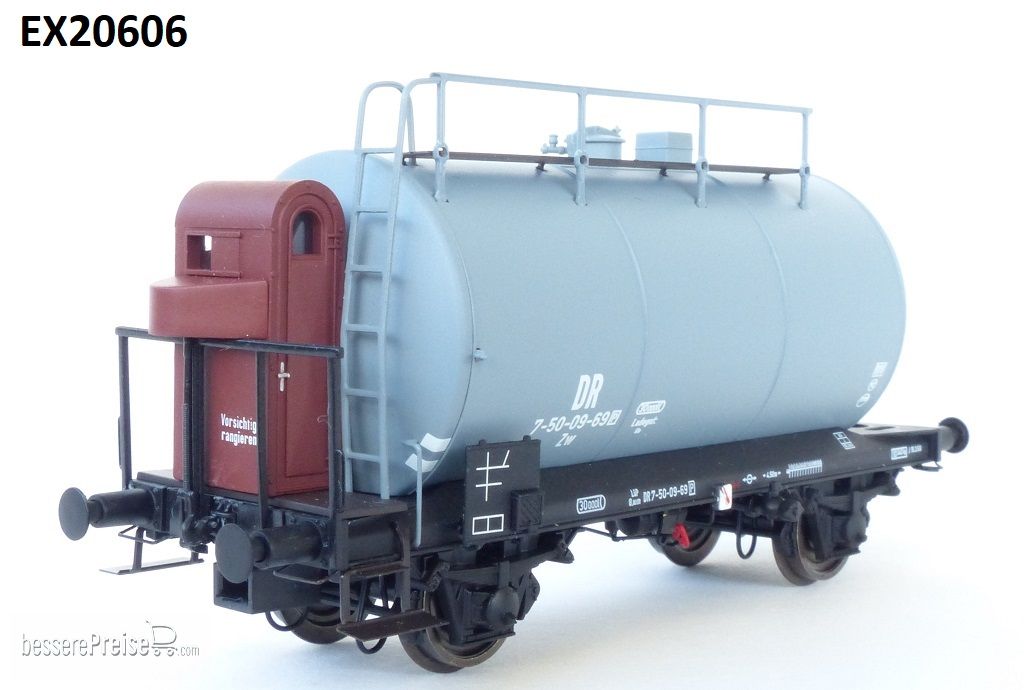 DR 30m3 Leichtbau Uerdinger Bauart Kesselwagen mit Bremserhaus