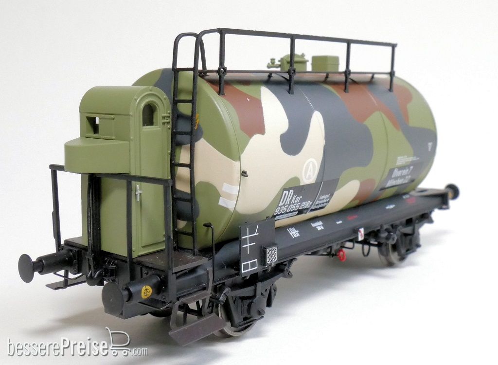 DRG 30m3 Leichtbau Uerdinger Bauart Kesselwagen Camouflage Ölvereine mit Bremserhaus DR Kar 934 206 P