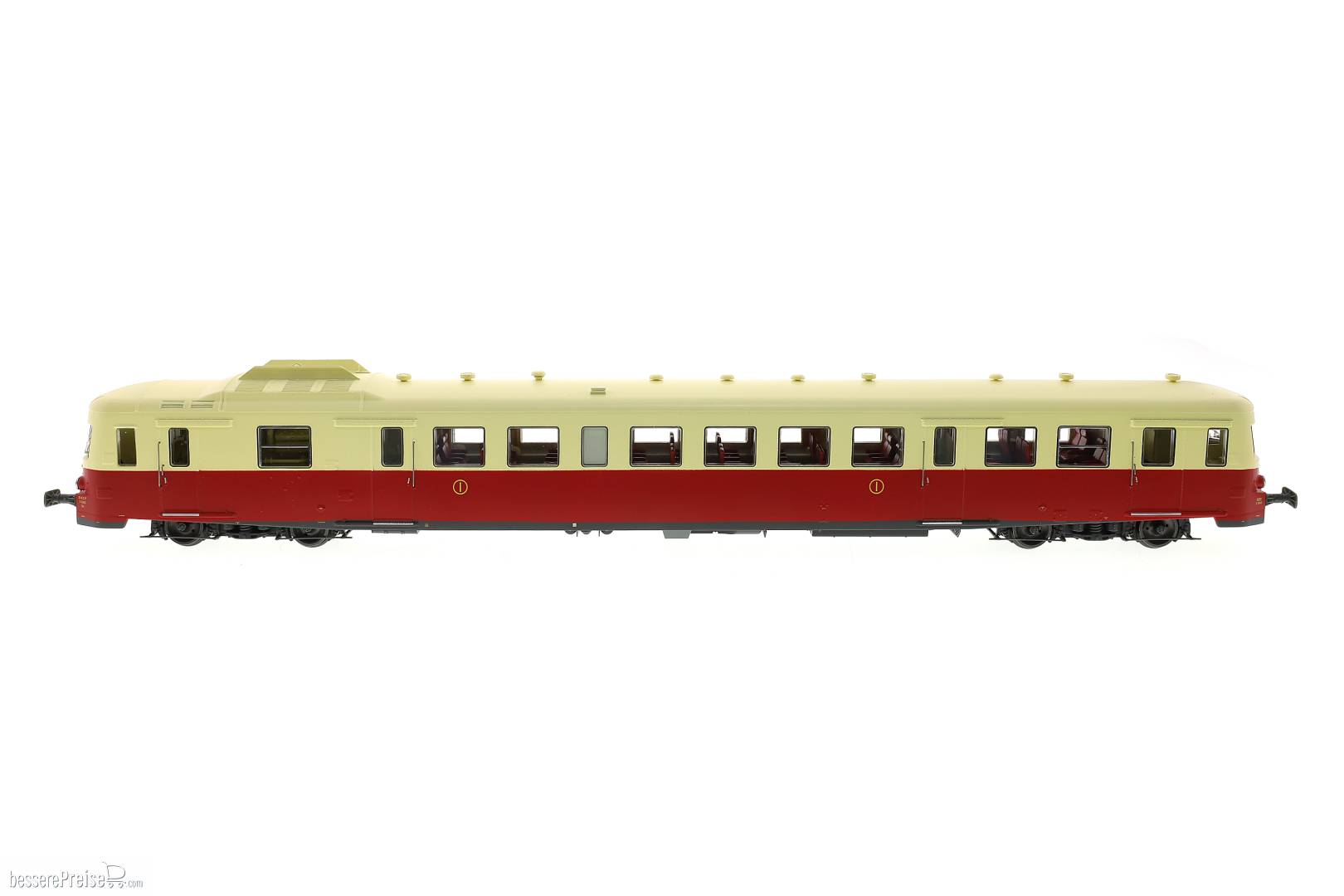 X 2902 with skirt, 1st class Origin, Red 605 and Cream 407, NANCY, SNCF Era.III - DCC Sound Functional Pantos