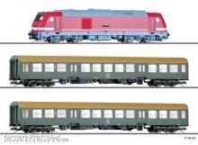 Tillig 01504 - Einsteiger-Set: Reisezug der DR, bestehend aus Diesellokomotive „TRAXX“ und zwei Reisezugwagen 2. Klasse