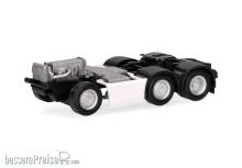 Herpa 086011 - Teileservice: Fahrgestell Zugmaschine mit Chassisverkleidung 3achs (6x2) Iveco S-Way (2 Stück)