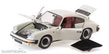 Minichamps 100063024 - PORSCHE 911 CARRERA COUPE 3.2 - 1983 - WHITE
