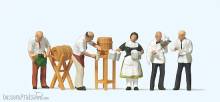 Preiser 10210 - HO Wirt, Kellner, Bedienung