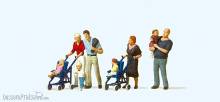 Preiser 10494 - HO Eltern + Kinder + Buggy