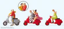 Preiser 10607 - HO Vespa Fahrer