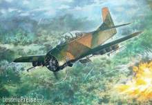 Roden 450 - North American T-28D Trojan