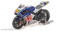 Minichamps 122093246 - YAMAHA YZR-M1 - TEAM FIAT YAMAHA - VALENTINO ROSSI - WORLD CHAMPION MOTOGP 2009 - DIRTY VERSION - L.E. 946 pcs.