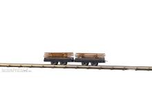 Busch 12218 - Zwei Wagen mit Bretterladung
