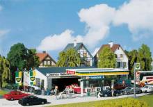Faller 130345 - Tankstelle mit Servicegebäude