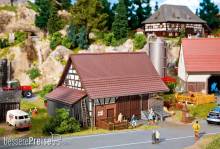 Faller 130536 - Kleines Bauernhaus