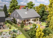 Faller 130644 - Bungalow mit Plattendach