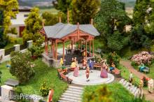Faller 130655 - Musikpavillon mit tanzenden Figuren