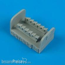 Quickboost QB72 168 - Spitfire Mk.IX exhausts - fishtall für Hasegawa Bausatz