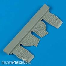Quickboost QB72 354 - SB2C Helldiver undercarriage covers