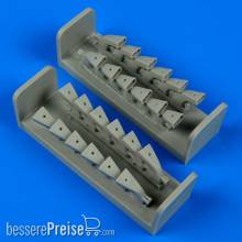 Quickboost QB32146 - 1:32 Heinkel He 111 H-1/3/6/8 exhaust f.Revel