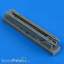 Quickboost QB49 168 - Sepecat Jaguar GR.1/GR.1a upper pylons with adapters