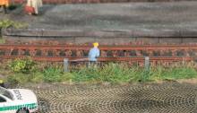 Heki 1817 - 8 Grasstreifen Sommer, 100 mm lang, 10 mm hoch