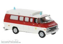 Brekina 18302 - Brekina, Dodge B 200 Ambulance, 1975, Falck, 1:87