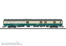 Trix T18485 - Schnellzug-Speisewagen WRtm 134