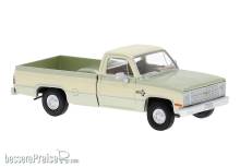 Brekina 19695 - Brekina, Chevrolet C 10, hellgrün/hellbeige, 1982, 1:87