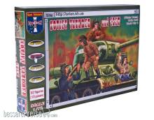 Orion ORI72042 - Soviet tankmen and crew (Winter dress) in 1:72