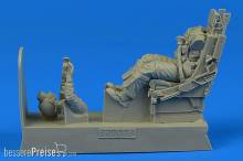 Aerobonus 320.113 - 1:32 USAF Pilot for F-105 with ejection seat